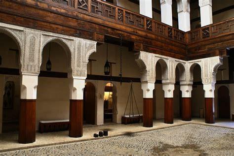 Excursion en calèche et visite du Musée Nejjarine Des Arts Et Métiers Bois Fez